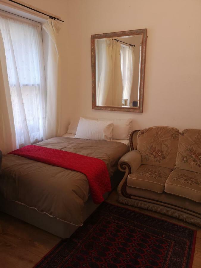 Whole Flat Next To Dover Port With Parking Esterno foto