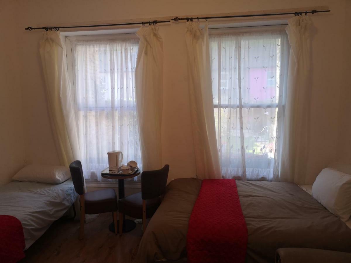 Whole Flat Next To Dover Port With Parking Esterno foto
